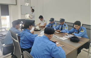 Cán bộ Yuki Seppre 24 họp bàn phương án triển khai cho mục tiêu mới