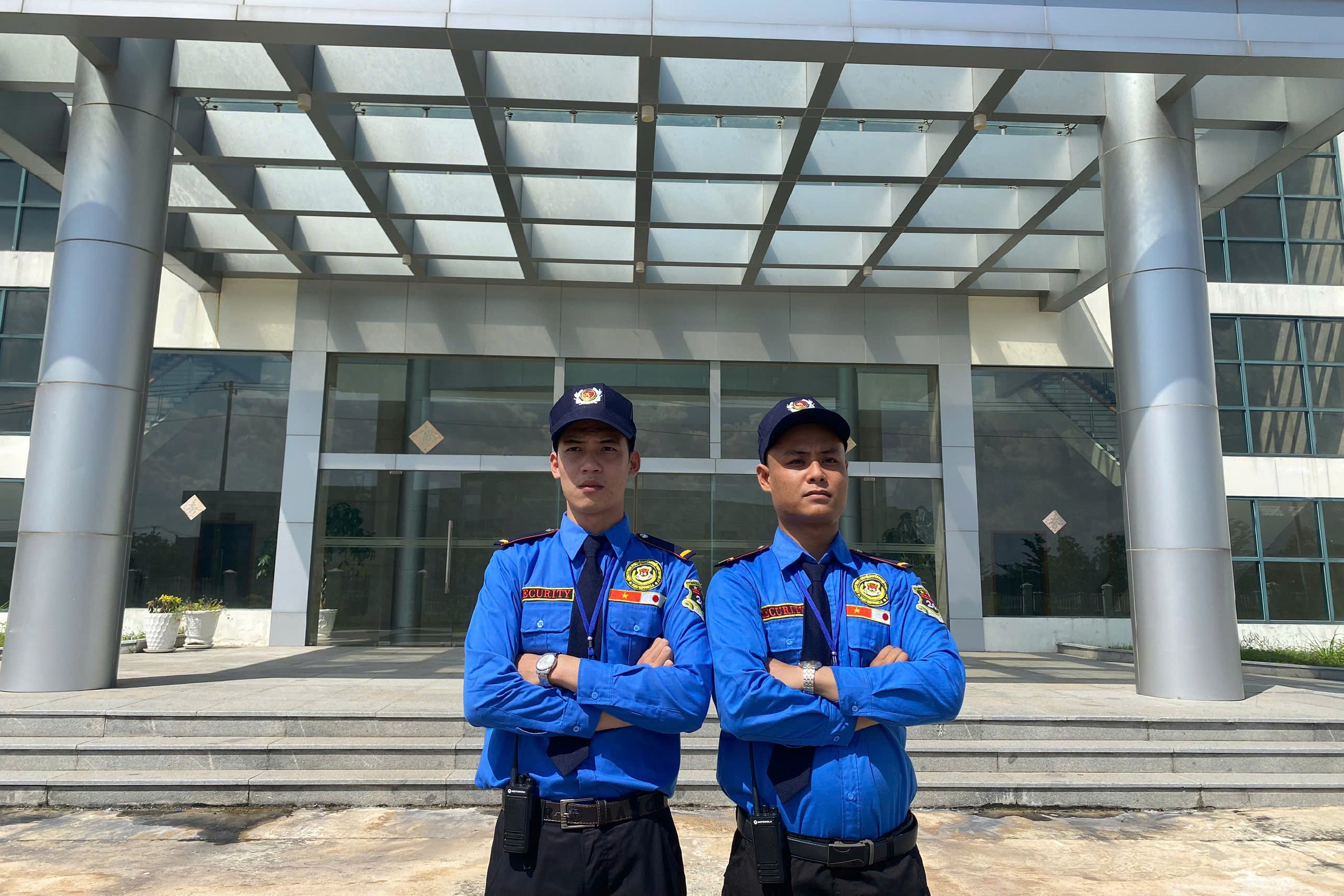 Bảo vệ tòa nhà